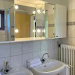 Gaestehaus Lindemann 6, Knudtsenweg Holiday home Wyk auf Foehr
