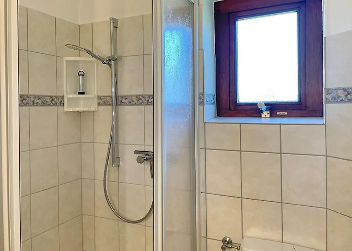 Holiday home Gaestehaus Lindemann 6, Knudtsenweg Wyk auf Foehr